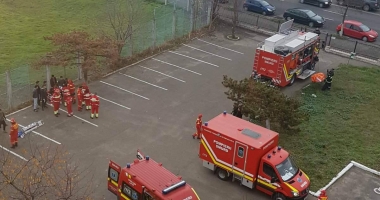 GALERIE FOTO-VIDEO / PLAN ROȘU ACTIVAT DE ISU DOBROGEA! Ce se întâmplă la Spitalul CF Constanța - 5