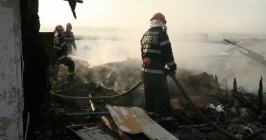 Stire din Eveniment : Atenție! Începe perioada incendiilor