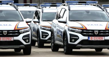 Stire din Eveniment : 2,3 milioane de țigarete și peste 3 tone de tutun brut, confiscate de vameși