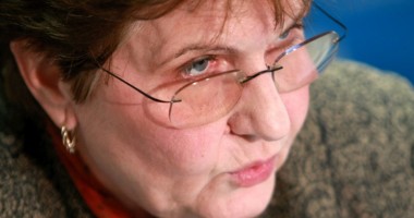 Stire din Social : Guvernul Ponta reevaluează persoanele cu certificat de handicap