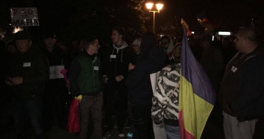UPDATE. GALERIE FOTO-VIDEO / Proteste la Constanta: "Mai am un singur dor, Dragnea scriitor!" - 2