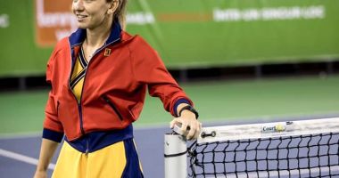 Stire din Sport : Tenis / Simona Halep, în coborâre în Top WTA. A ajuns pe locul 14