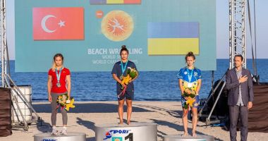 Stire din Sport : Campionatul Mondial de lupte pe plajă, la final. Seniorii români, sus pe podium!