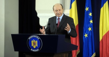 Stire din Politică-Administrație : Traian Băsescu a discutat în Chile cu premierul francez despre bugetul UE și situația din Mali