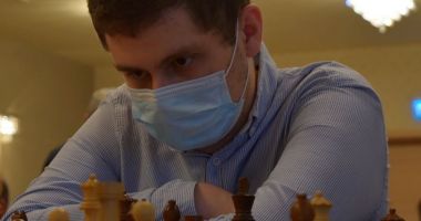 Stire din Sport : Șahul românesc are un nou număr 1: Bogdan Deac!