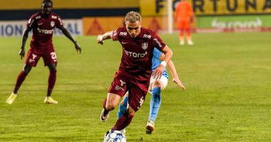 Stire din Sport : Fotbal / CFR Cluj, învinsă de Alkmaar. Petrescu: „Suntem încă în viaţă pentru locul doi”
