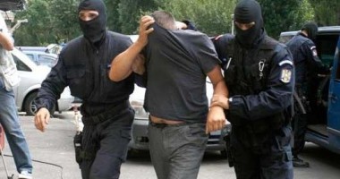 Stire din Eveniment : Ce spun procurorii despre constănțeanul care țepuia marinari