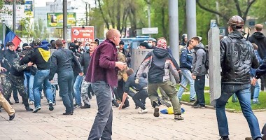 Stire din Actualitate : Ucraina: Legea marțială ar putea fi instituită în regiunile din est! Sute de rebeli uciși în 24 de ore