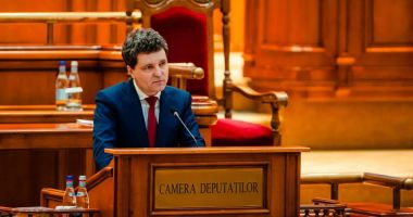 Stire din Actualitate : Președintele Nicușor Dan prezintă astăzi, în Parlament, Strategia Naţională de Apărare a Ţării