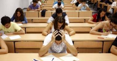 Stire din Cultură-Educație : Peste 2.500 de elevi constănțeni, la olimpiadele școlare din acest week-end