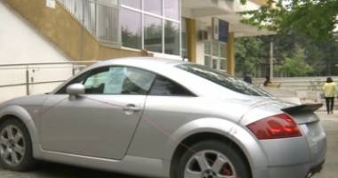 O mașină a fost confiscată pentru neplata impozitului auto