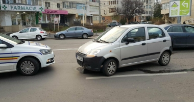 Galerie foto / Accident rutier cu 5 mașini implicate, la Constanța. Traficul este îngreunat între Dacia și Trocadero - 4