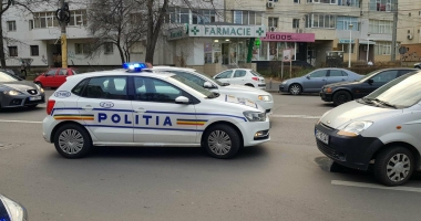 Galerie foto / Accident rutier cu 5 mașini implicate, la Constanța. Traficul este îngreunat între Dacia și Trocadero - 8