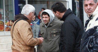Stire din Eveniment : VIDEO. Polițiștii au verificat autobuzele din Constanța, în căutarea hoților din buzunare