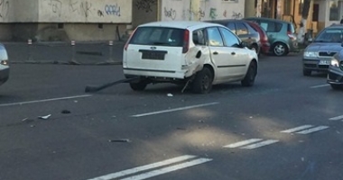 Accident între un autoturism și o motocicletă, în municipiul Constanța - 2