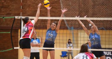 Stire din Sport : Volei / Voluntariul a învins Dacia Mioveni, Medgidia coboară pe locul cinci în clasament