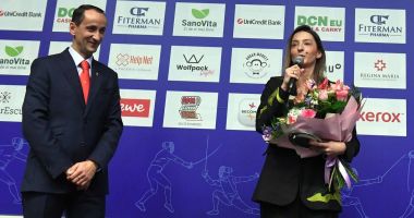 Stire din Sport : Olimpism / Felicitări pentru Ana-Maria Popescu și propunere din partea COSR la Gala Scrimei