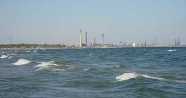Marinar sirian acuzat de furt