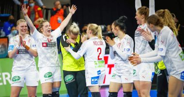Stire din Sport : Handbal / Danemarca a cucerit medaliile de bronz la Campionatul Mondial din Spania
