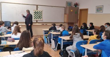 Stire din Sport : Peste 160 de copii vor participa la etapa de la Năvodari a proiectului „Şahul în şcoală”