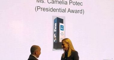 Stire din Sport : Nataţie / Camelia Potec, onorată cu trofeul „2021 FINA Presidential Award”