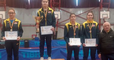 Stire din Sport : Tenis de masă / Elena Zaharia, medaliată cu aur la Top 16 - seniori