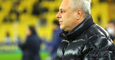 Stire din Sport : Fotbal / Vremuri grele pentru Marius Şumudică. Echipa lui a ajuns „lanterna” campionatului Turciei