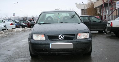 Stire din Eveniment : Falsuri în actele mașinilor, depistate de polițiștii de frontieră