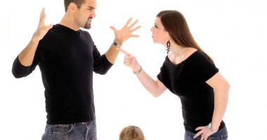 Stire din Cetățenești : Poate părintele divorțat să renunțe la plata pensiei alimentare?