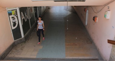DEFILEUL MIZERIEI. Pasajul TOMIS, MAI HIDOS CA NICIODATĂ! Galerie foto - 4