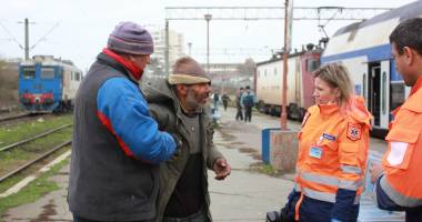 Stire din Eveniment : Foto. Victimele frigului, în atenția Ambulanței Constanța