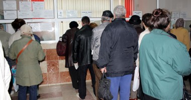 Stire din Cetățenești : Poate fi obligat angajatul să se pensioneze anticipat?