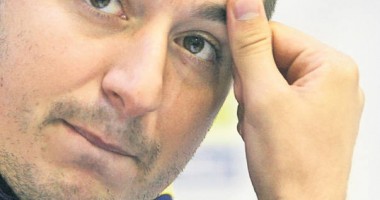 Stire din Sport : Ianis Zicu, primul gol pentru Petrolul Ploiești