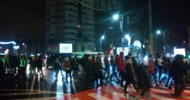 Galerie foto / PROTESTE ȘI LA CONSTANȚA: "PSD, CIUMA ROȘIE!" - 15