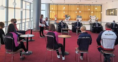 Stire din Sport : Olimpism / Lotul național de înot al Republicii Moldova, în pregătire la Complexul Olimpic „Sydney” 2000 din Izvorani