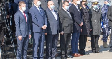 Stire din Politică-Administrație : Mihai Lupu a participat la comemorarea vicimelor care şi-au găsit sfârşitul pe nava "Struma"