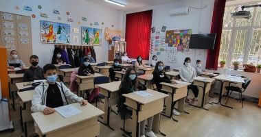 Stire din Cultură-Educație : Proba de baraj a etapei județene a Olimpiadei Satelor din România se desfășoară la liceul din Cumpăna