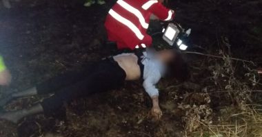 GALERIE FOTO / ACCIDENT RUTIER GRAV PE DN 22A. O persoană A DECEDAT - 6