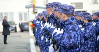 Ministrul Apărării Naționale, la Constanța: "Nu va fi achiziționat un submarin, ci trei" - 5