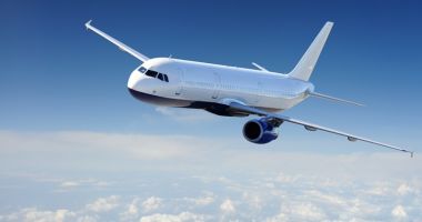 Stire din Social : Reguli mai stricte pentru cei care vor să circule cu avionul spre SUA