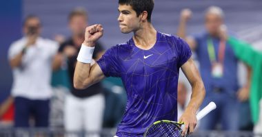 Stire din Sport : Tenismenul Carlos Alcaraz, favorit în turul III la Miami