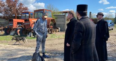 GALERIE FOTO. Donații făcute de parohii credincioșilor din județ - 4