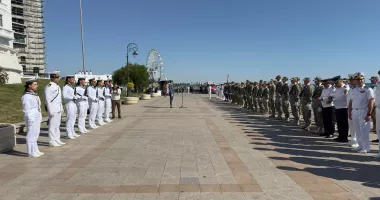 Tricolorul, celebrat de marinarii militari români. Ceremonii de Ziua Drapelului Național - 5