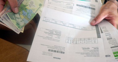 "Nu mai vreau să țin în spate niciun restanțier, pe banii mei!"