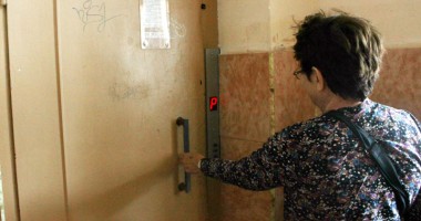 Locatarii, obligați să plătească lunar "taxa pe lift" sau numai reparațiile? - 2