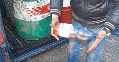 Stire din Eveniment : Amendat pentru transportul a sute de litri de motorină, fără acte