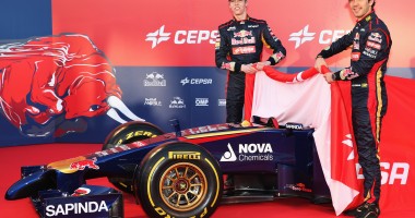 Stire din Sport : Toro Rosso și-a prezentat noul monopost STR9