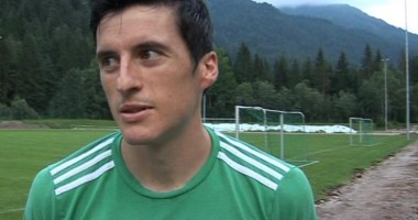 Stire din Sport : Laurențiu Marinescu a semnat prelungirea contractului