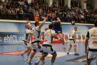 Stire din Sport : Cine scapă teafăr de la Sarajevo merge în optimi