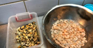Stire din Eveniment : GALERIE FOTO / JALE la un RESTAURANT CHINEZESC din Constanța. Localul a fost închis temporar